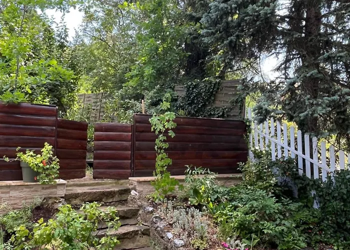 Mandula Vendeghaz Apartament *