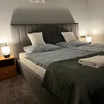 Apartman Mandula *