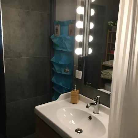 Apartment Mandula Vendeghaz *