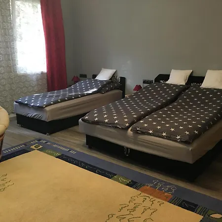 Mandula Vendeghaz Apartment *