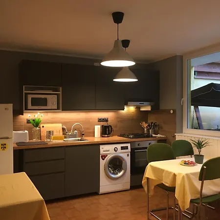 Mandula Vendeghaz Apartment Eger