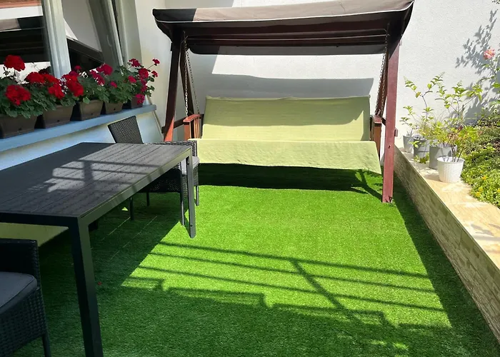 Mandula Vendeghaz 아파트 *