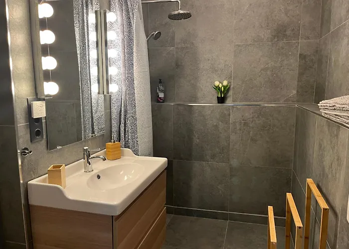 Mandula Vendeghaz Апартаменты *