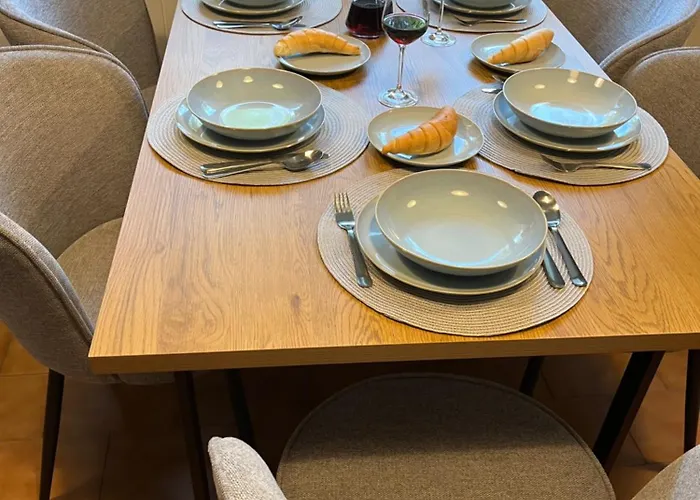 Апартаменты Mandula Vendeghaz *